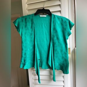 Green mango tie front crop top with ruffle bottom - Small